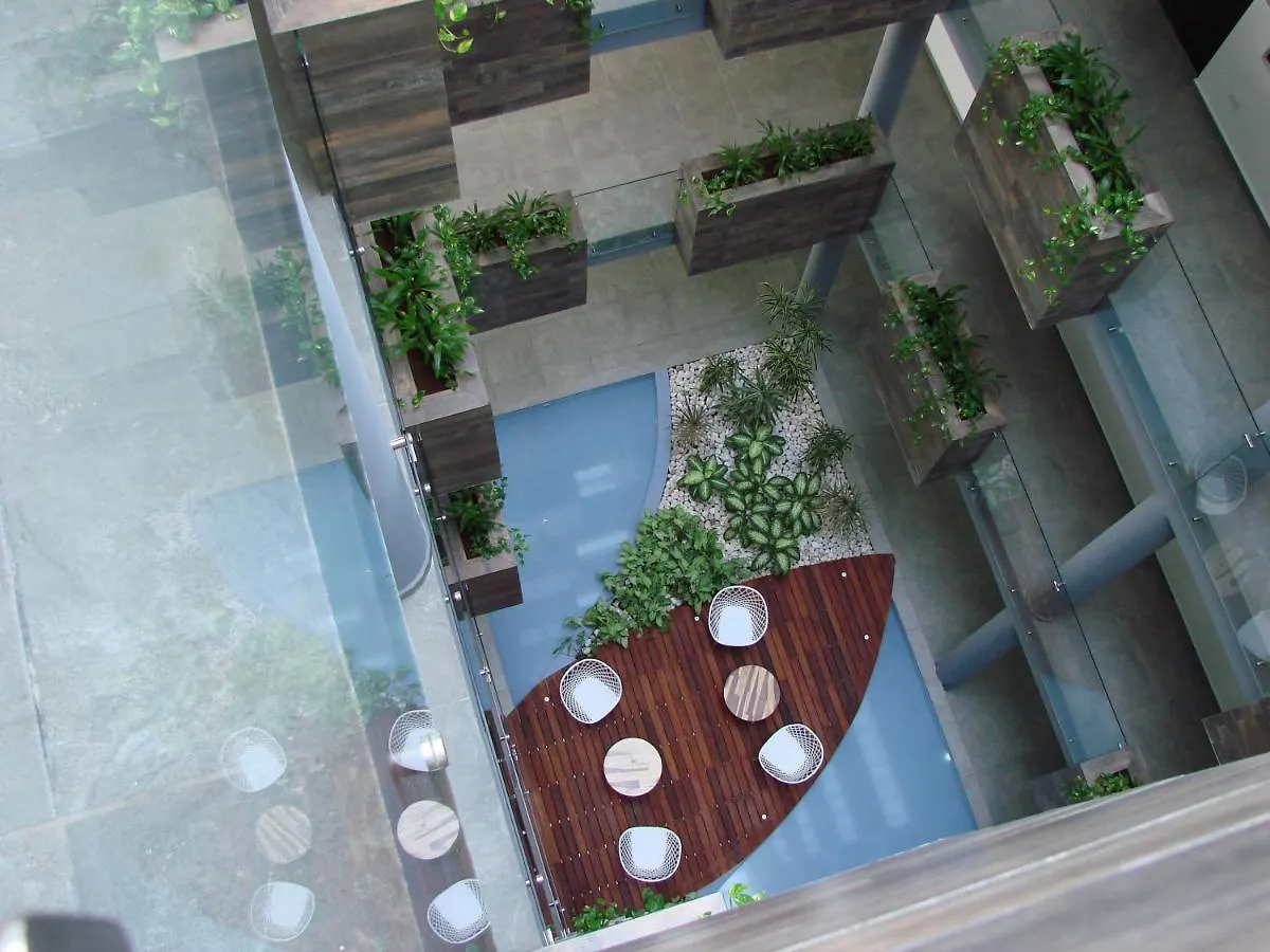 Aparthotel Onebr W Balcony Or Small Studio In Playa Del Carmen, Bbq, Pool Infinite, Whirlpool, Ac, Tv Smart, 200Mb